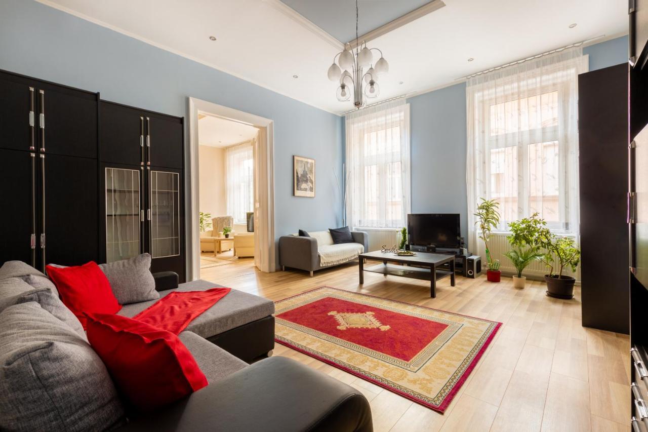 F24 Ferenc Apartment Budapest Esterno foto