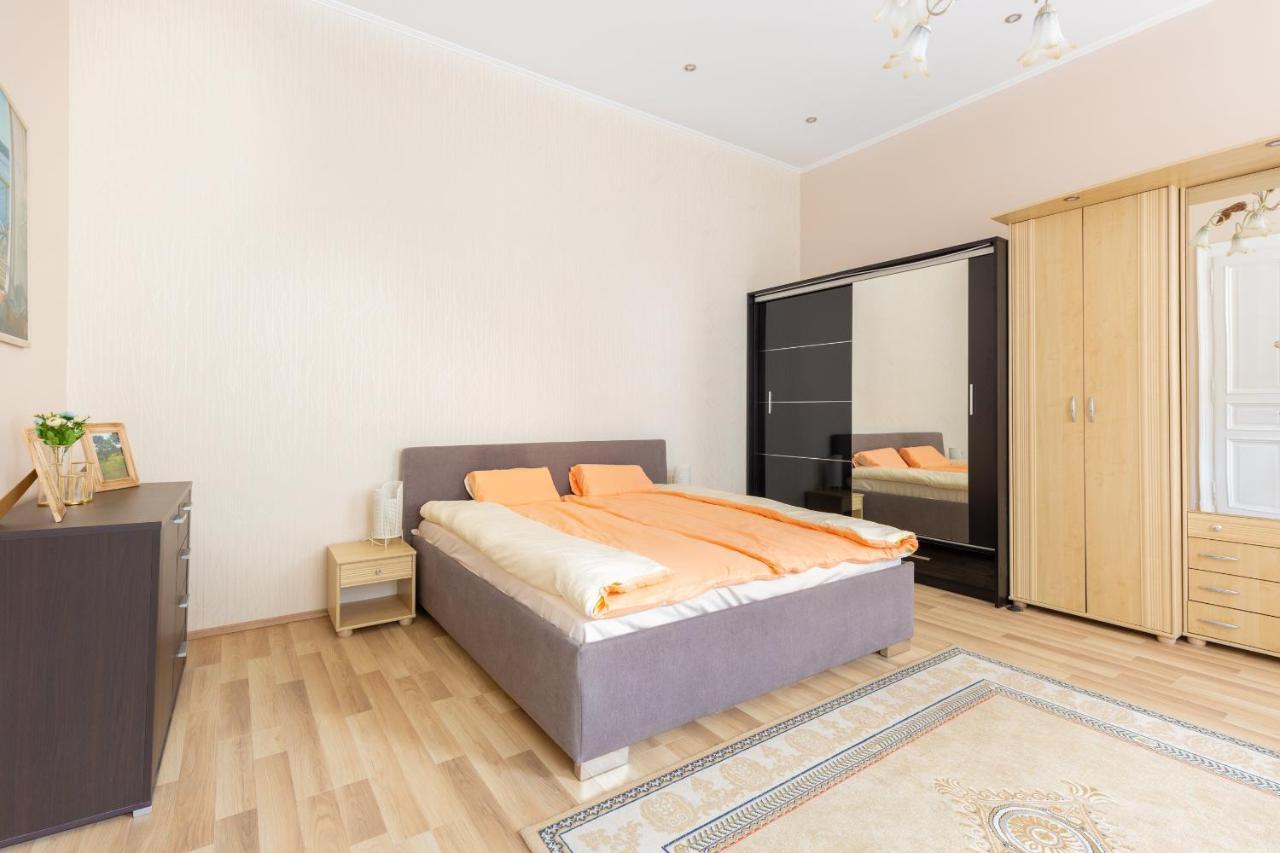 F24 Ferenc Apartment Budapest Esterno foto