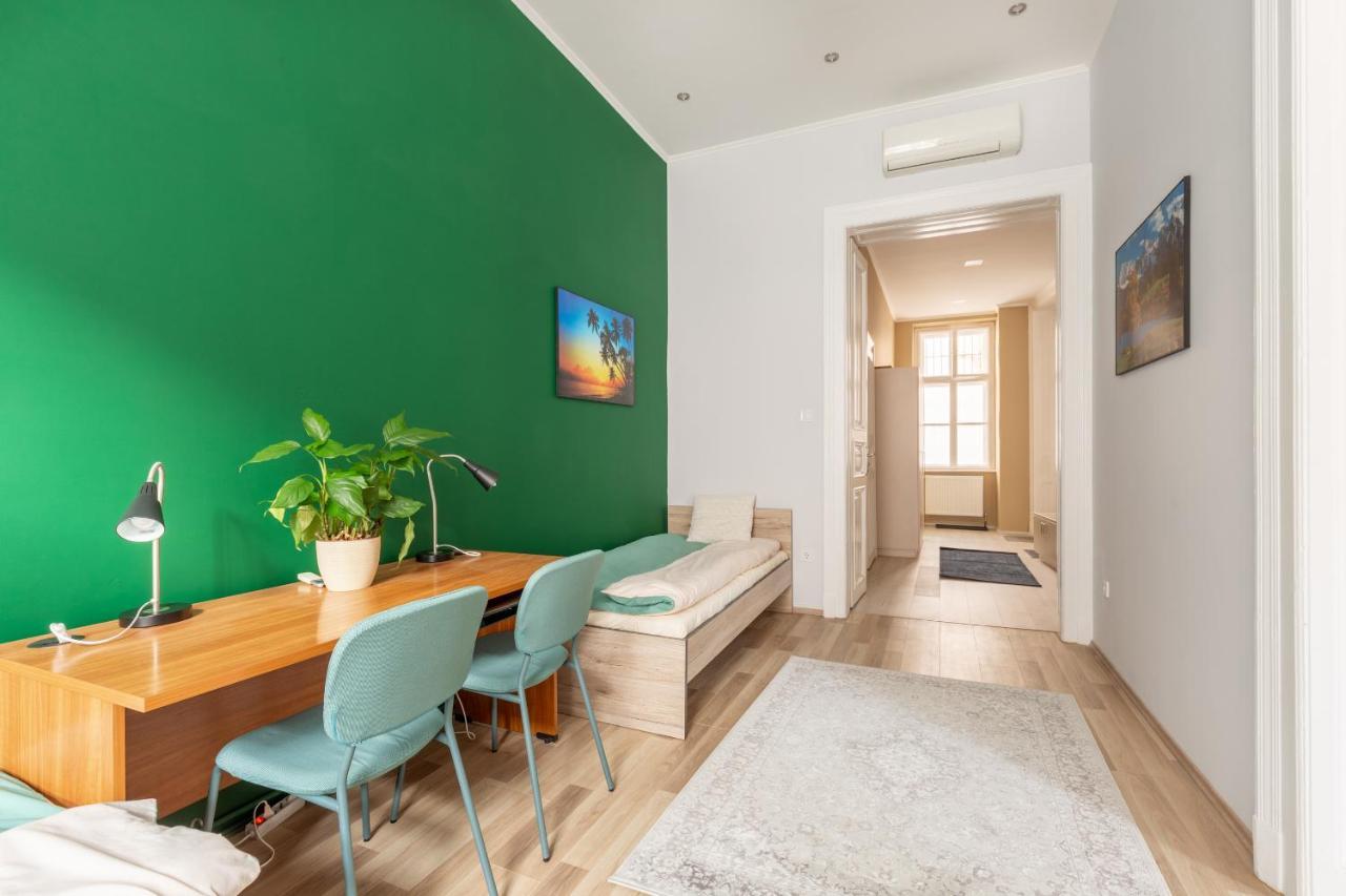 F24 Ferenc Apartment Budapest Esterno foto