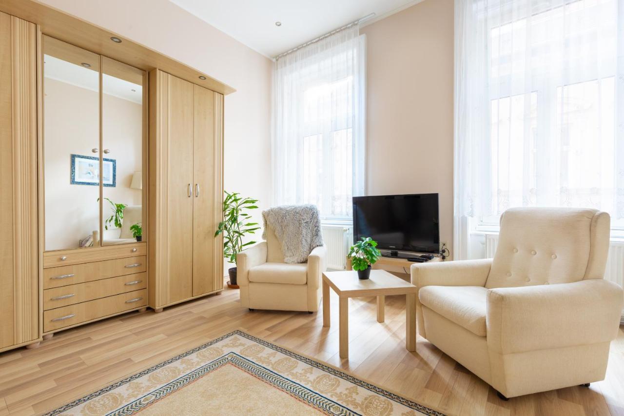 F24 Ferenc Apartment Budapest Esterno foto