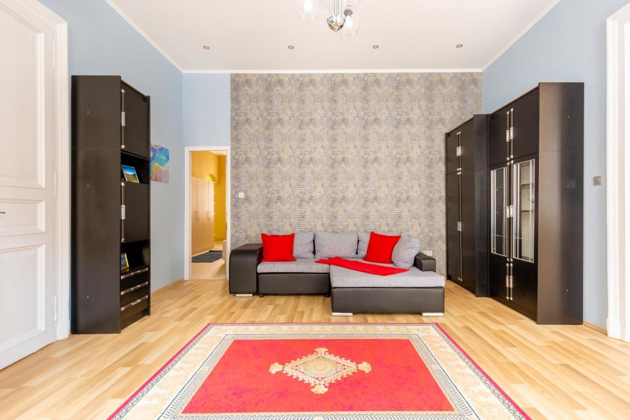 F24 Ferenc Apartment Budapest Esterno foto